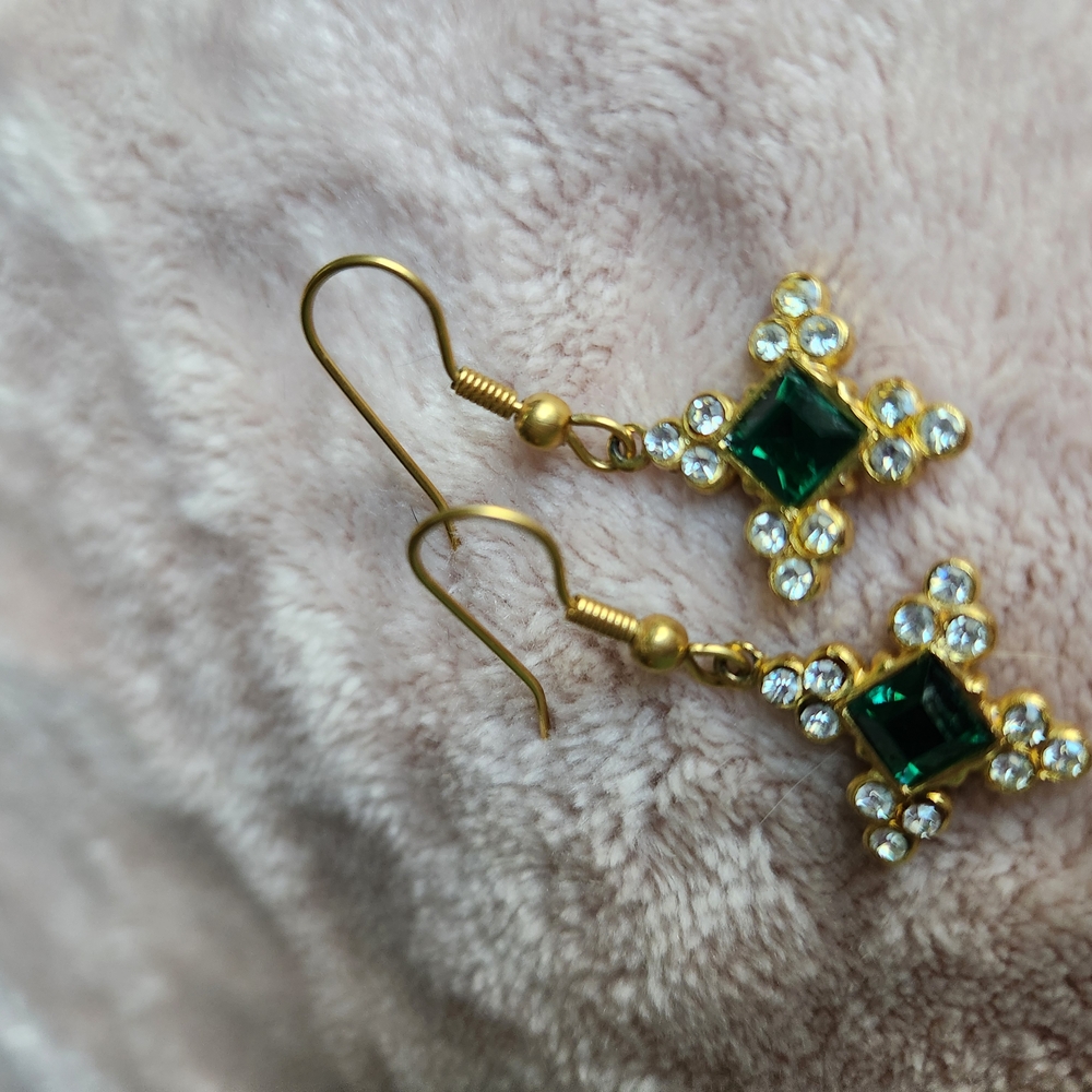 Gold Green Earrings Crystal Accents - Picture 4 of 6